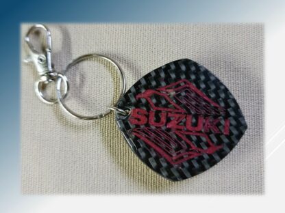 Porte clef  Susuki carbone
